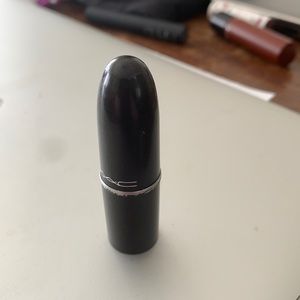 MAC Russian Red mini